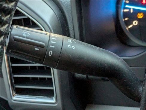 Used 2015 Ford F150 XLT w/ Equipment Group 302A Luxury image 6