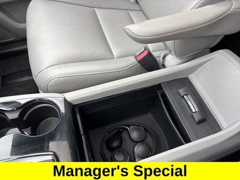 Used 2016 Honda Pilot Touring image 26