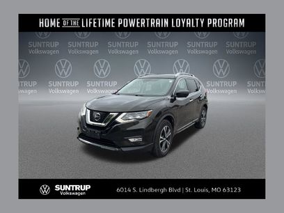 Used 2017 Nissan Rogue SL w/ SL Premium Package