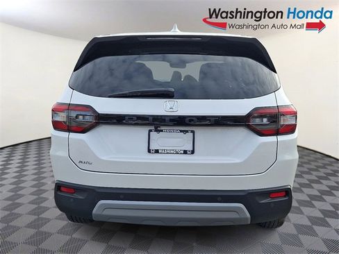 New 2025 Honda Pilot EX-L image 6