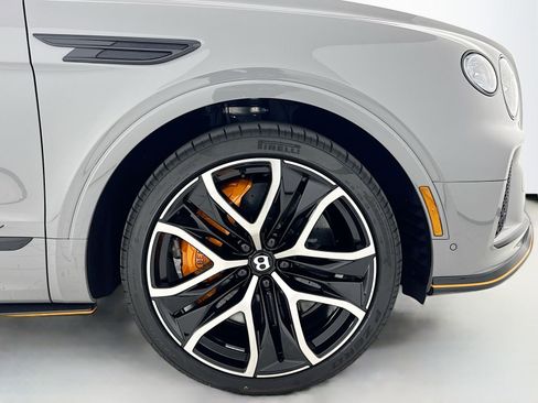 Used 2026 Bentley Bentayga Speed AWD/4WD image 7