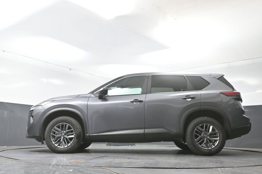 Used 2024 Nissan Rogue S AWD/4WD image 53
