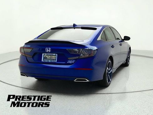 Used 2022 Honda Accord Sport image 7