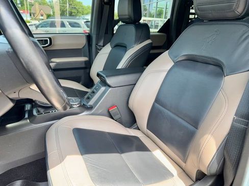 Used 2022 Ford Bronco Wildtrak AWD/4WD image 13