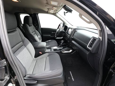 Used 2022 Nissan Frontier SV w/ Technology Package AWD/4WD image 21