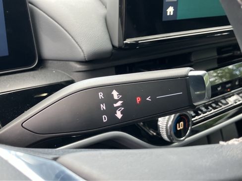 Used 2024 Honda Prologue Touring image 29