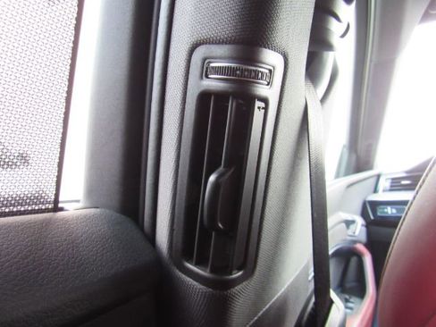 Used 2022 Audi e-tron S Prestige w/ Prestige Package image 37