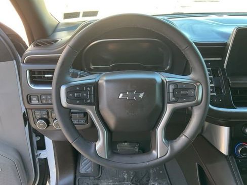 Certified 2024 Chevrolet Tahoe Z71 w/ Luxury Package image 10