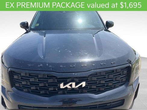 Used 2022 Kia Telluride EX w/ EX Premium Package AWD/4WD image 3