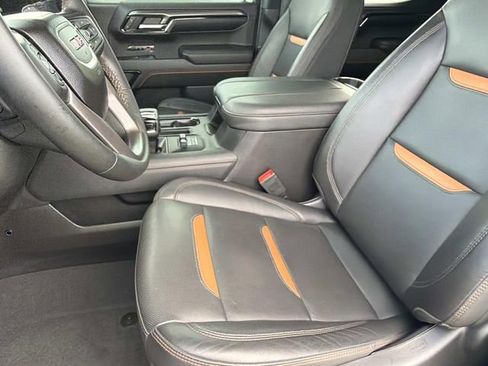 Used 2023 GMC Sierra 1500 AT4 w/ Technology Package AWD/4WD image 22