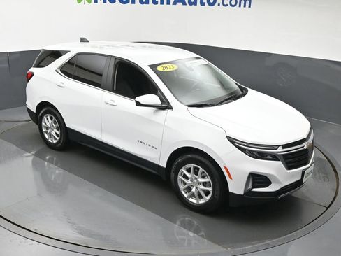 Used 2023 Chevrolet Equinox LT FWD image 3