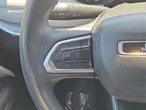 Used 2024 Jeep Compass Limited AWD/4WD image 19