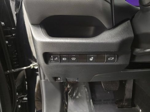 Used 2024 Toyota RAV4 XLE w/ Convenience Package AWD/4WD image 17