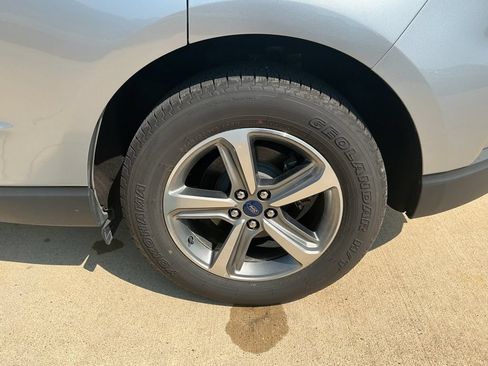 Used 2024 Ford Escape ST-Line w/ Tech Pack #1 AWD/4WD image 6