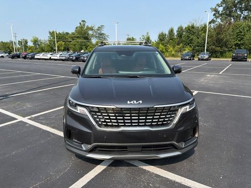 Used 2024 Kia Carnival SX FWD image 9