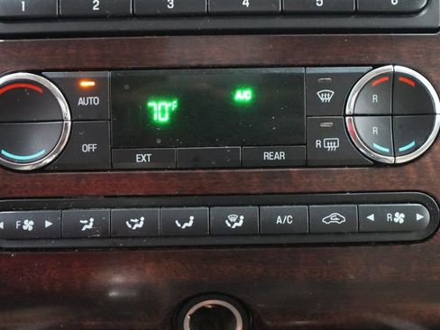 Used 2012 Ford Expedition EL XLT image 39