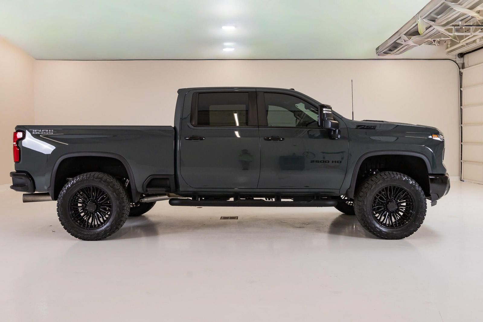 Used 2026 Chevrolet Silverado 2500 LT w/ Trail Boss Package AWD/4WD image 11