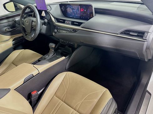 Used 2020 Lexus ES 350 Ultra Luxury w/ Accessory Package 2 FWD image 37