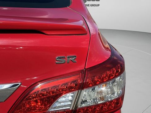 Used 2015 Nissan Sentra SR w/ Navigation Package image 25