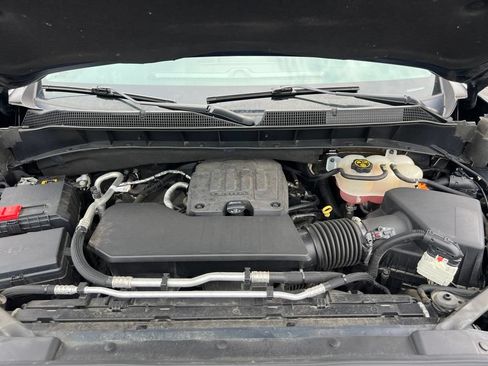 Used 2022 Chevrolet Silverado 1500 LT AWD/4WD image 27