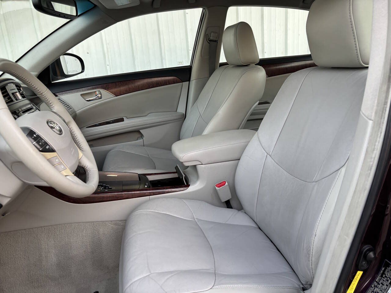 Used 2012 Toyota Avalon FWD image 12