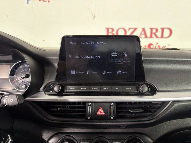 Used 2022 Kia Forte LXS w/ LXS Technology Package FWD image 23