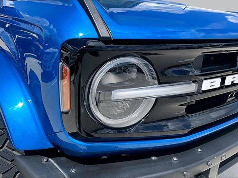 Used 2022 Ford Bronco Outer Banks AWD/4WD image 26