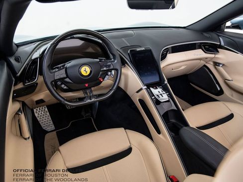 Used 2024 Ferrari Roma Spider RWD image 4
