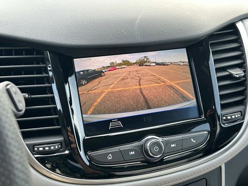 Certified 2022 Chevrolet Trax LS w/ Tint and Cruise Package image 29