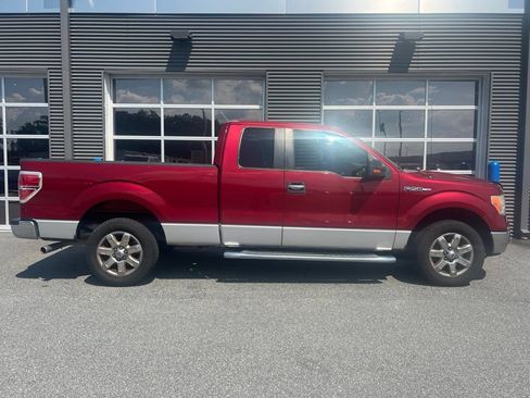 Used 2014 Ford F150 XLT w/ XLT Chrome Package RWD image 4