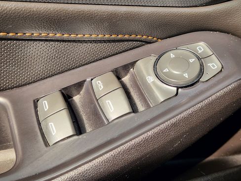 Used 2018 Chevrolet Traverse Premier w/ Redline Edition image 25