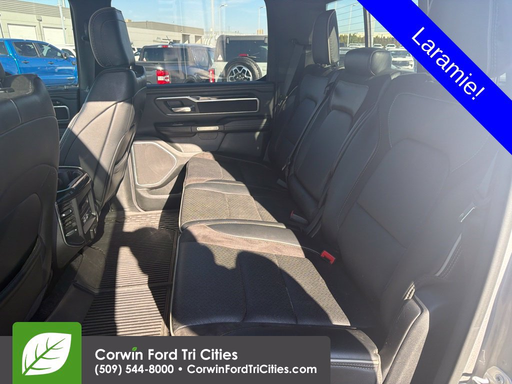 Used 2022 RAM 1500 Laramie AWD/4WD image 8