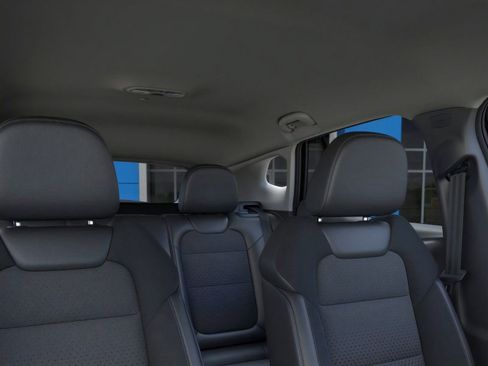 New 2026 Chevrolet Trax LT image 24