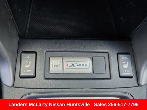 Used 2017 Subaru Forester 2.5i Premium w/ All-Weather Package AWD/4WD image 21