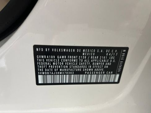 Used 2017 Volkswagen Jetta SE FWD image 79