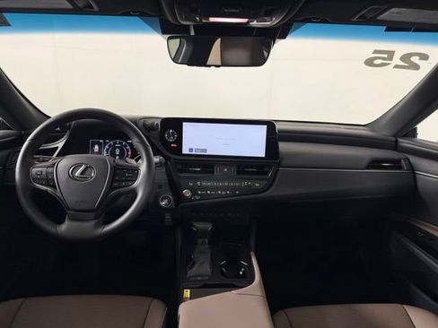 Used 2025 Lexus ES 350 w/ Premium Package FWD image 31