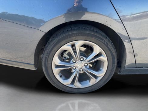 Used 2023 Honda Accord EX image 41