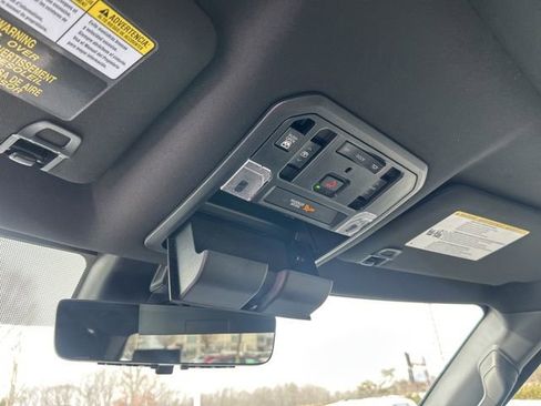 New 2026 Toyota Tundra Limited AWD/4WD image 30