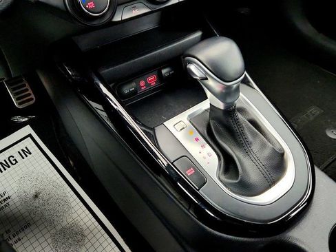Used 2020 Kia Forte GT-Line image 15