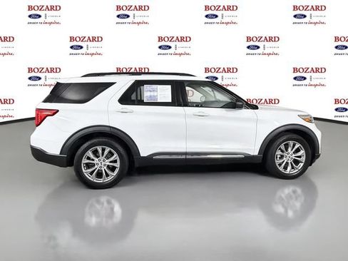 Certified 2020 Ford Explorer XLT w/ Equipment Group 202A AWD/4WD image 9