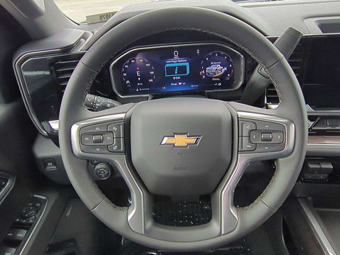New 2026 Chevrolet Silverado 2500 LTZ w/ LTZ Convenience Package AWD/4WD image 14