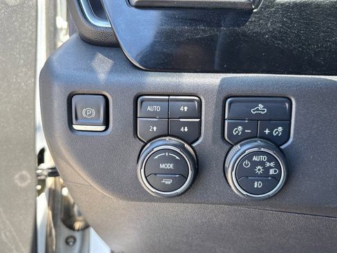 Used 2023 Chevrolet Silverado 1500 LT Trail Boss w/ Protection Package image 16