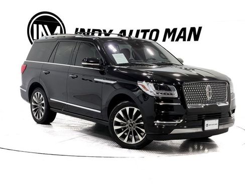 Used 2020 Lincoln Navigator Reserve w/ Luxury Package image 2