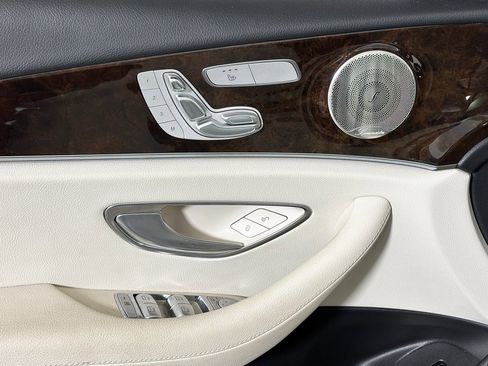 Certified 2021 Mercedes-Benz E 350 4MATIC Sedan image 11