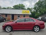 Used 2015 Volkswagen Passat 1.8T Limited Edition image 5