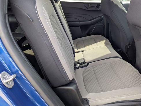 Used 2022 Ford Escape SE image 22