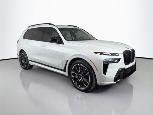 New 2027 BMW X7 M60i AWD/4WD image 3