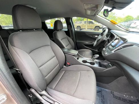 Used 2023 Chevrolet Malibu LT FWD image 30