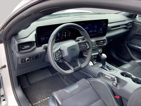 Certified 2025 Ford Mustang Dark Horse RWD image 16
