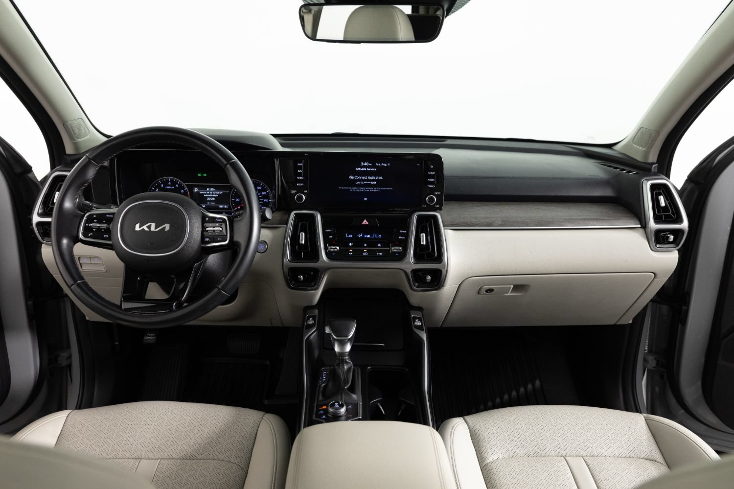 Used 2023 Kia Sorento S w/ Panoramic Sunroof Package AWD/4WD image 37